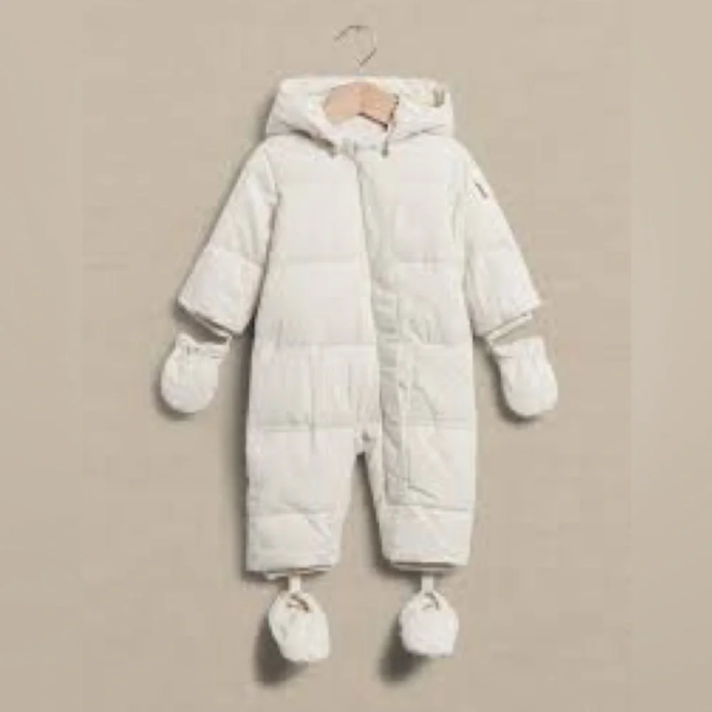 Baby Gap Down Filled Bunting Suit w Hood Mittens Booties 12-18 Months Ivory
